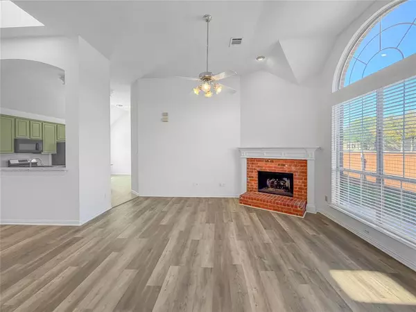 Plano, TX 75025,8457 Grand Canyon Drive