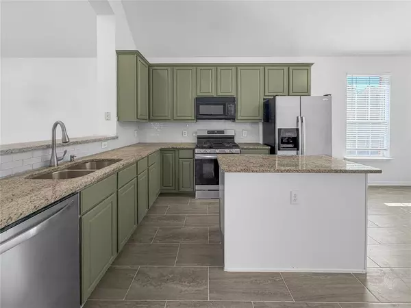 Plano, TX 75025,8457 Grand Canyon Drive