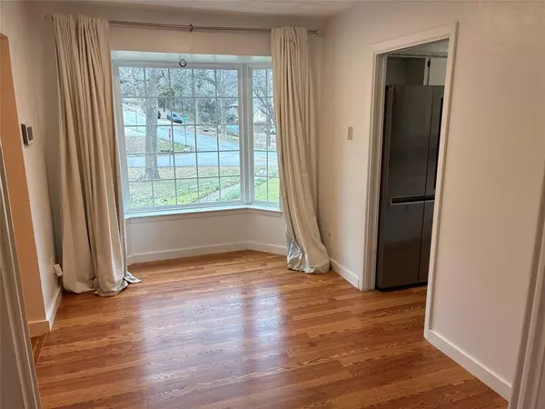 Cedar Hill, TX 75104,1001 Crestview Drive