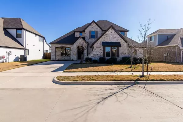 2711 Trinity Ridge Street, Mansfield, TX 76063