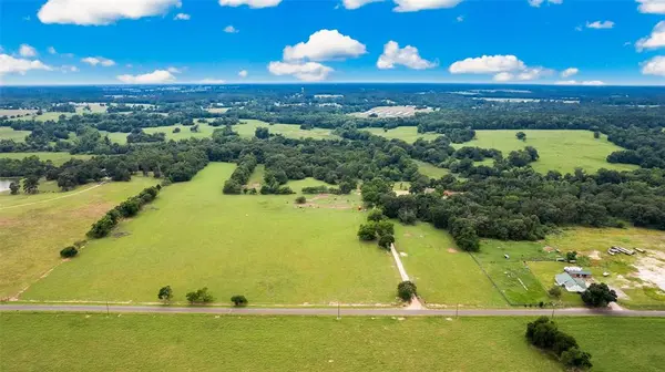 Winnsboro, TX 75494,1517 County Road Sw 3170