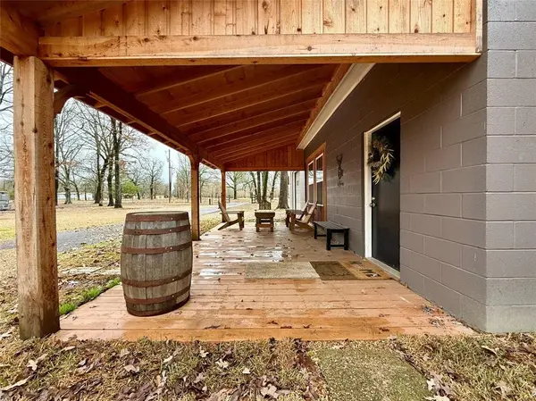 Talco, TX 75487,141 NE County Road 2021