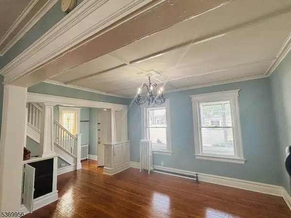 West Orange Twp., NJ 07052,54 Mitchell St