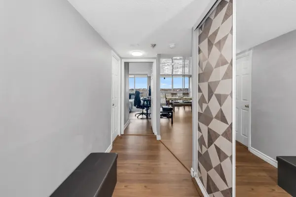 Toronto E07, ON M1S 5B2,4725 Sheppard AVE E #909