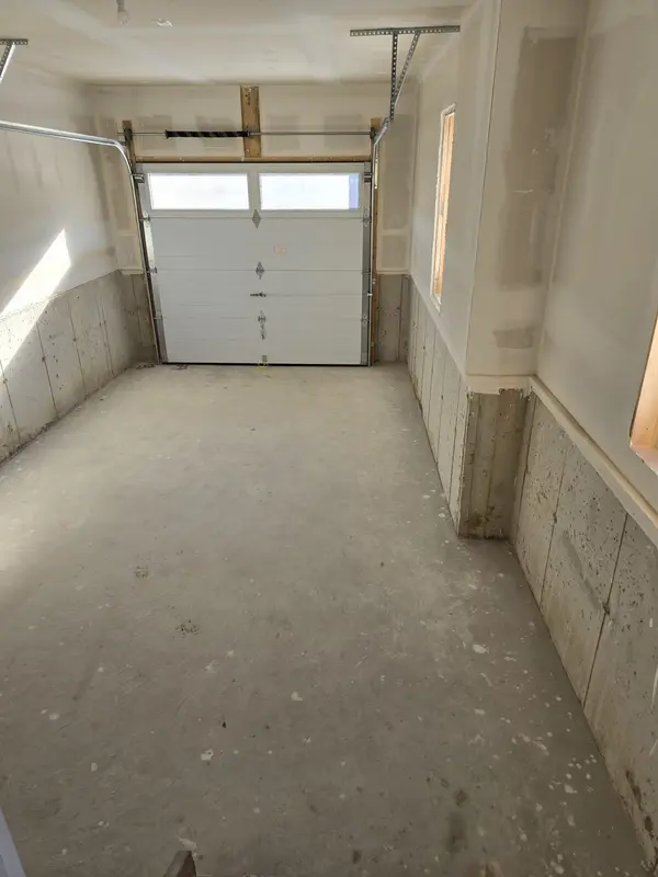 Caledon, ON L7C 1Z9,533 TIM MANLEY AVE