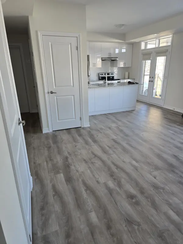 Caledon, ON L7C 1Z9,533 TIM MANLEY AVE