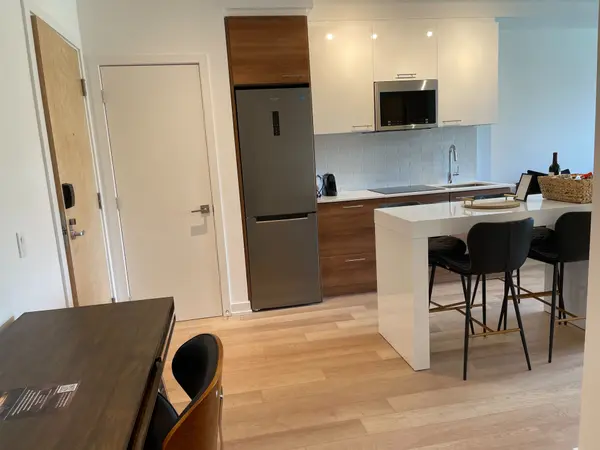 Gravenhurst, ON P1P 0A1,120 Carrick TRL #306