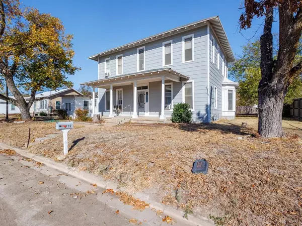 Santa Anna, TX 76878,702 Avenue B