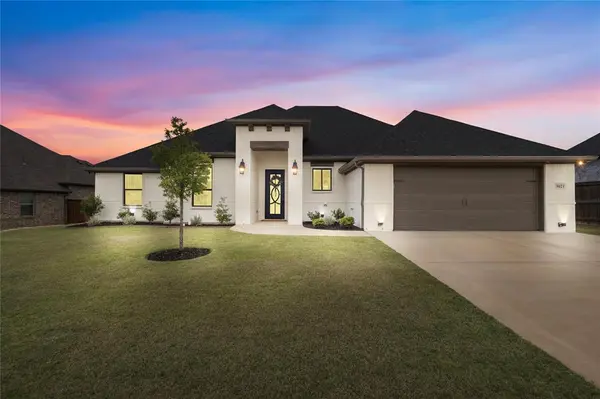 3021 Nob Hill Drive, Burleson, TX 76028