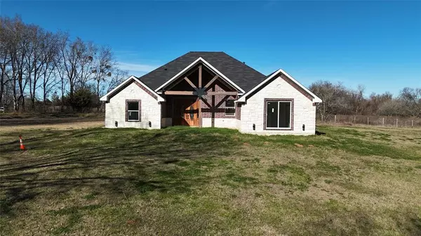 Kemp, TX 75143,28296 Spring Valley Drive