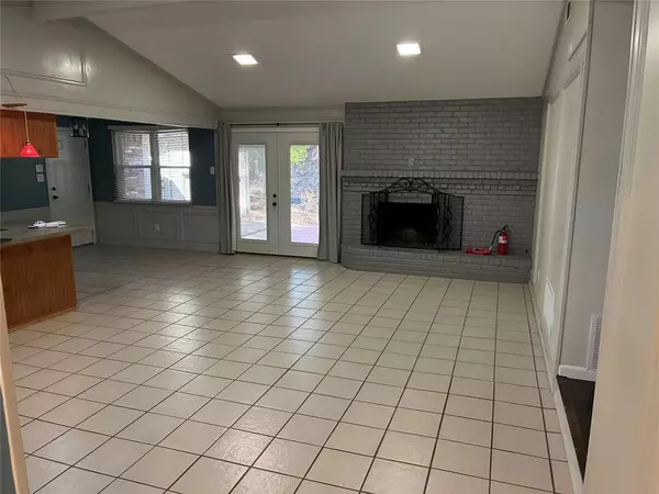 Duncanville, TX 75116,1122 Jungle Drive