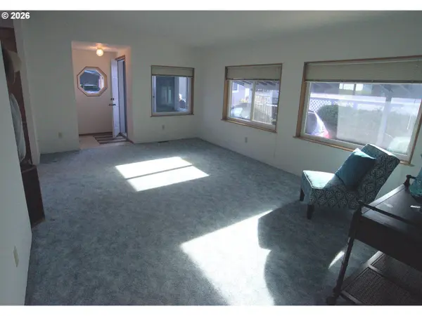 Brookings, OR 97415,97940 W BENHAM LN #22