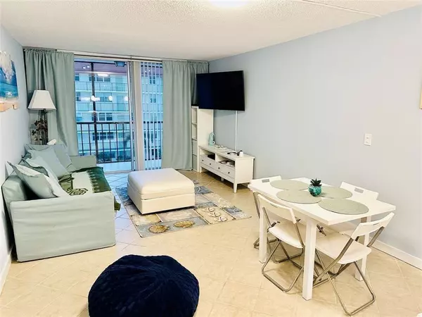 5321 NE 24th Ter #402A, Fort Lauderdale, FL 33308