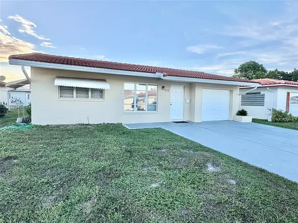 5719 NW 86th Ave, Tamarac, FL 33321