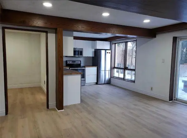 Markham, ON L3T 4L8,126 Simonston BLVD #Lower/ Walkout