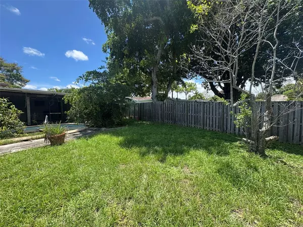 Hollywood, FL 33021,4801 Tyler St