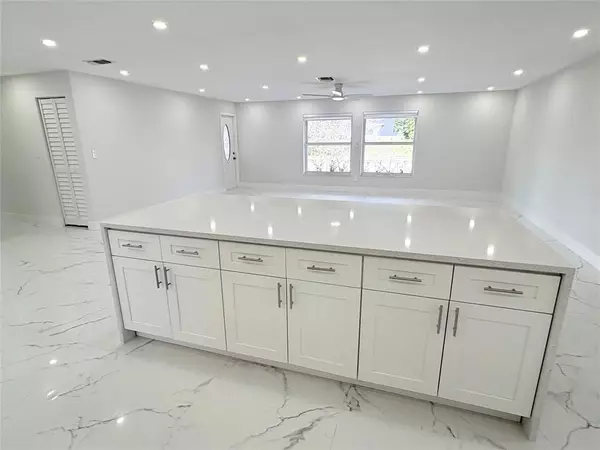 Coral Springs, FL 33065,9900 NW 39th Ct