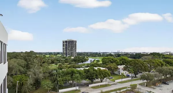 West Palm Beach, FL 33401,1500 Presidential Way #805