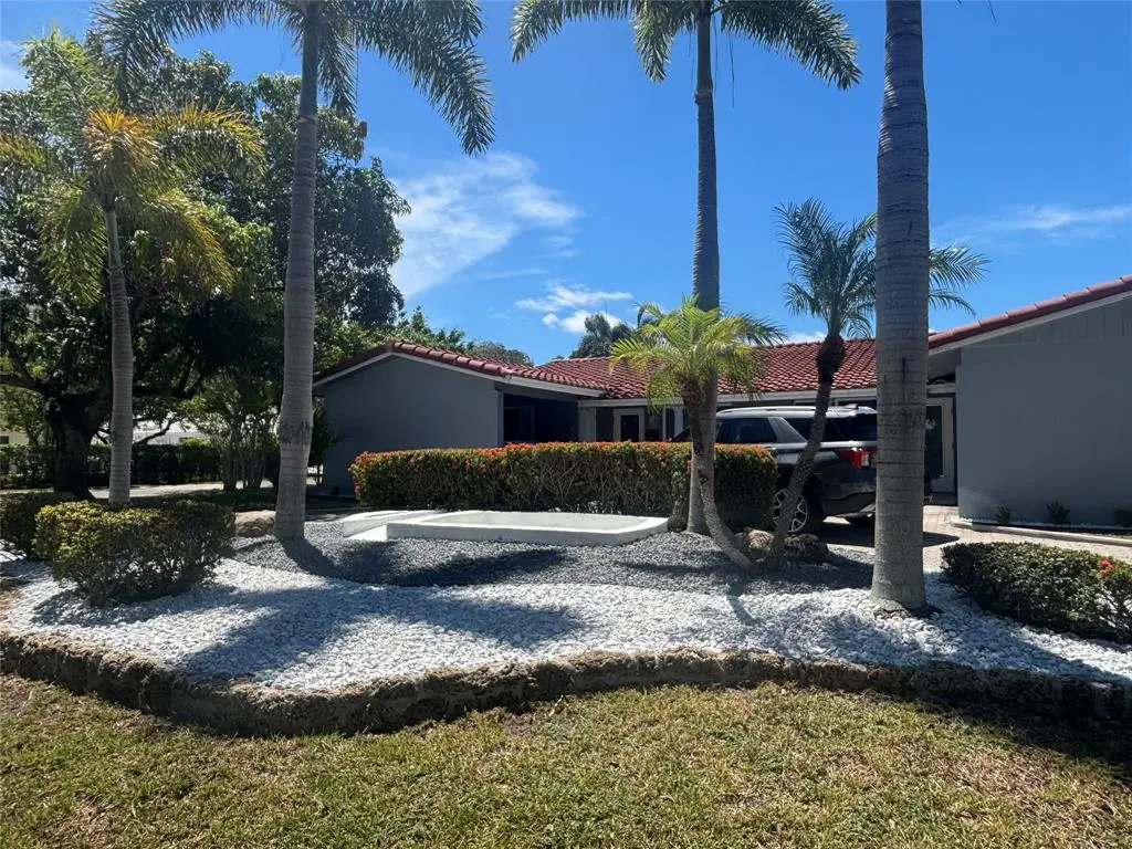 Fort Lauderdale, FL 33308,2820 NE 49th St