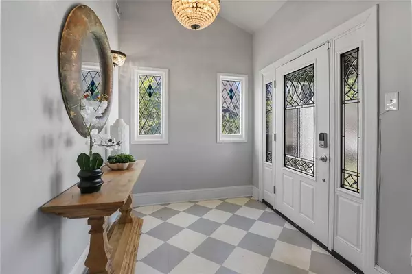 Mckinney, TX 75069,909 W Hunt Street