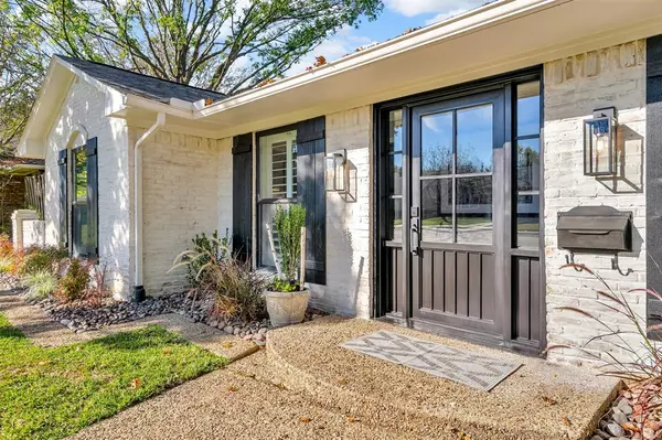 Dallas, TX 75214,6129 Glennox Lane