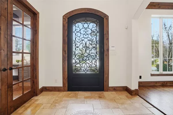 Fort Worth, TX 76107,3725 W 5th Street