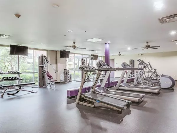 Carrollton, TX 75006,1100 W Trinity Mills Road #2001