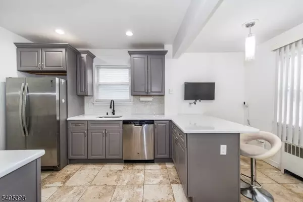 East Orange City, NJ 07017,47 Ampere Pkwy