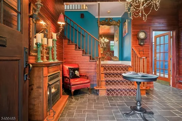 Plainfield City, NJ 07060,944 Madison Ave