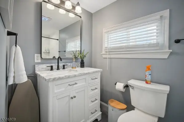 Seaside Heights Boro, NJ 08751,220 Bay Ter