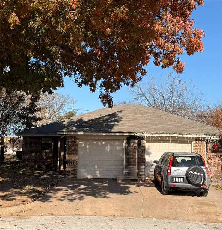 Crowley, TX 76036,1412 Briar Circle #1412 & 1414