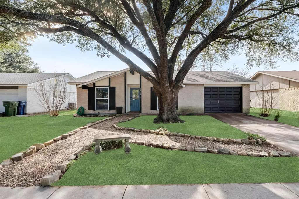 Garland, TX 75040,1422 Deepwood Drive