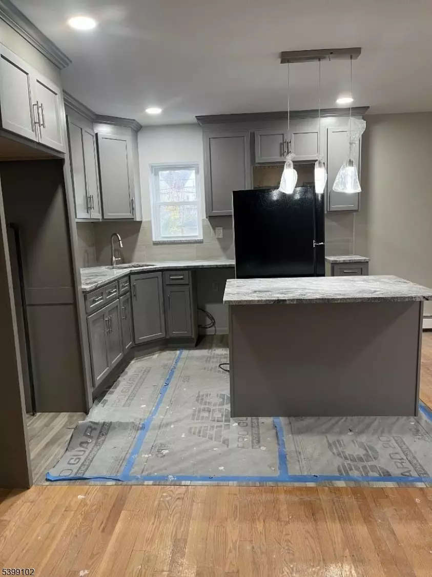 South Orange Village Twp., NJ 07079,354 S Orange Ave #3E