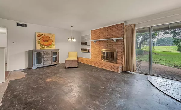 Waco, TX 76710,2832 Wooded Acres Drive