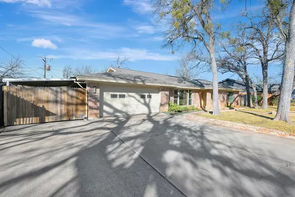 Hurst, TX 76054,1761 Cynthia Lane