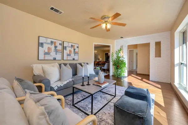 Hurst, TX 76054,1761 Cynthia Lane