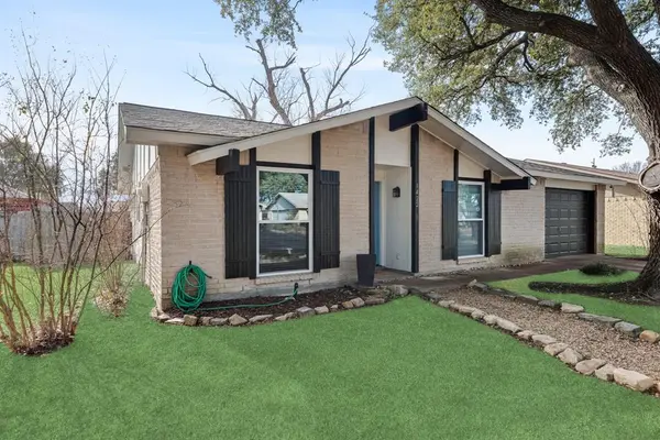 Garland, TX 75040,1422 Deepwood Drive