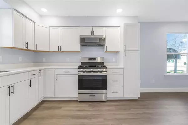 Bowie, TX 76230,401 Miller Street