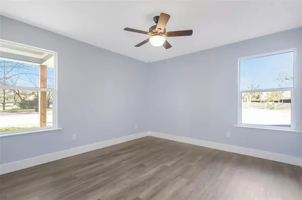 Bowie, TX 76230,401 Miller Street