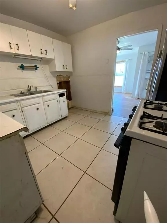 Fort Worth, TX 76119,3913 Rufus Street