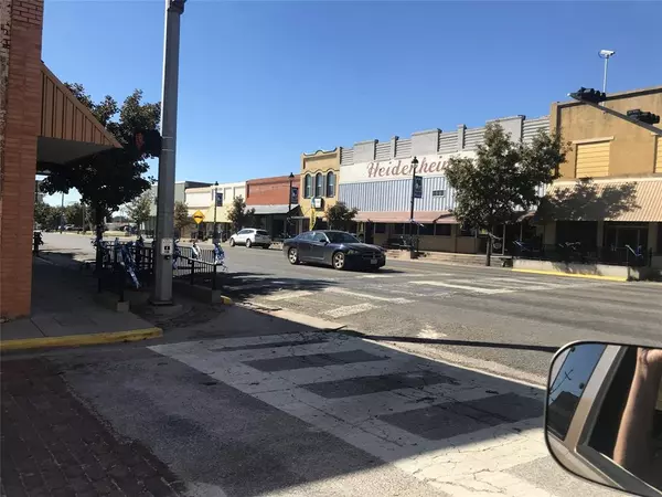 Winters, TX 79567,135 S Main Street