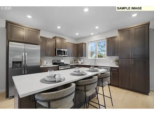 Scappoose, OR 97056,51094 SW Amsterdam LN