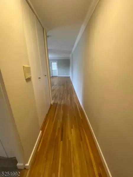 Millburn Twp., NJ 07078,806 Morris Tpke #4G5