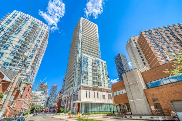 33 Helendale AVE #1307, Toronto C03, ON M4R 1C5