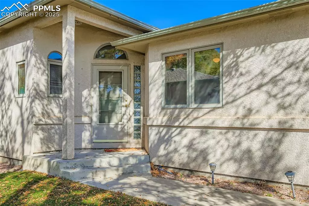 Pueblo, CO 81007,429 S Soaring Eagle DR