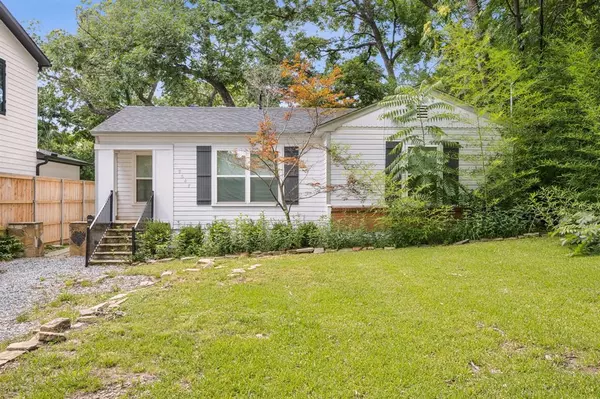 Dallas, TX 75218,8647 San Leandro Drive