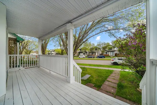 Calgary, AB T3A5K3,11 Hidden Valley Link NW