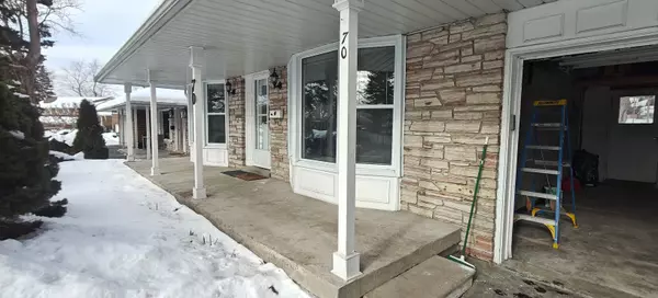 Toronto C15, ON M2H 2A8,70 Mcnicoll AVE