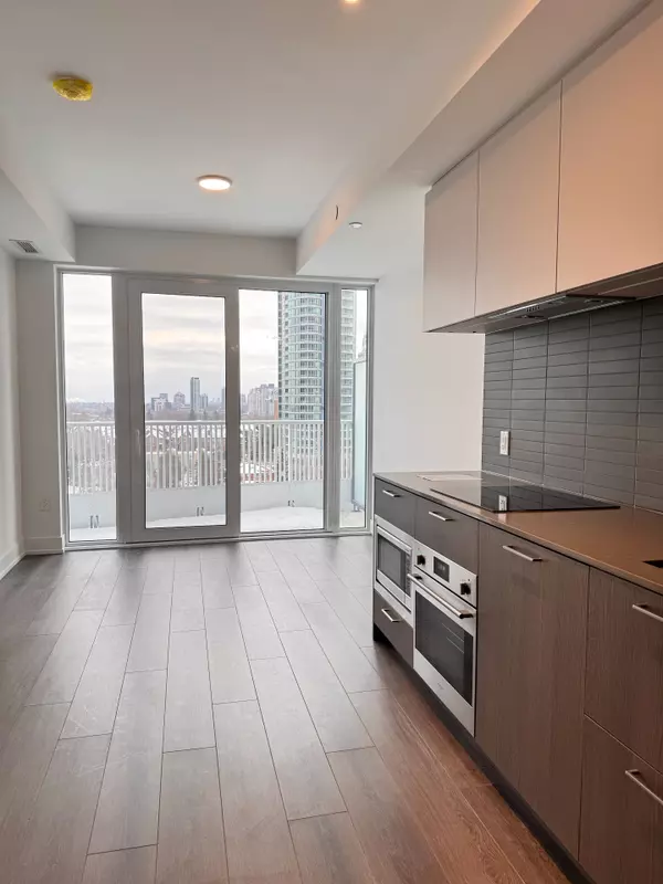 Toronto C14, ON M2N 0M4,36 Olive AVE #810