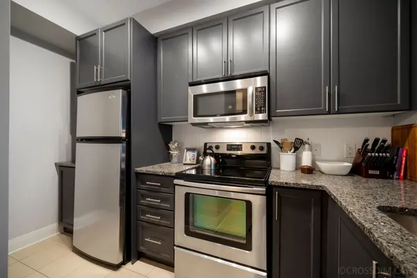 Mississauga, ON L5G 0A3,1 Hurontario ST #610